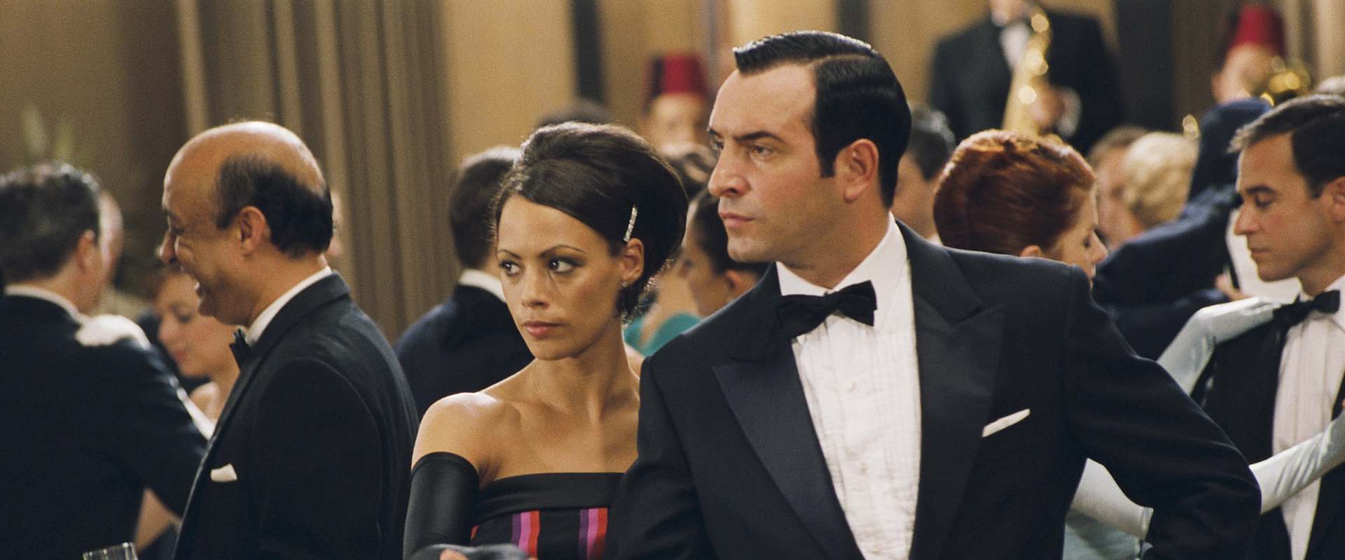 OSS 117: Cairo, Nest of Spies background 1