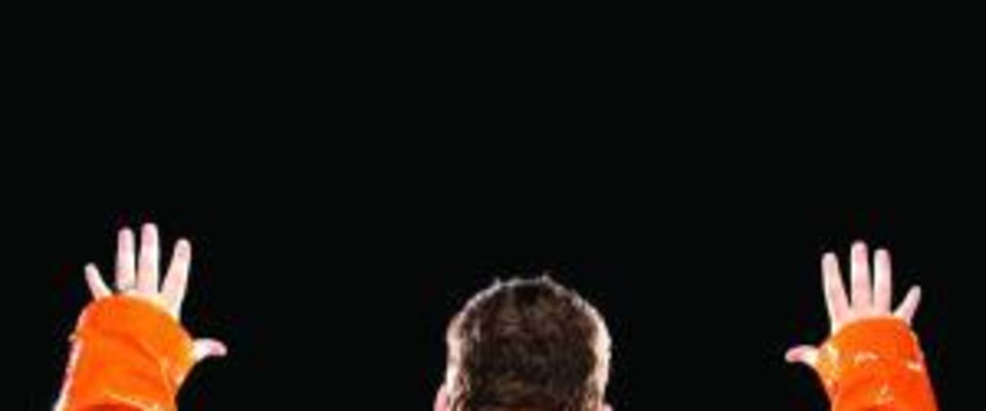 Ralphie May: Austin-Tatious background 2