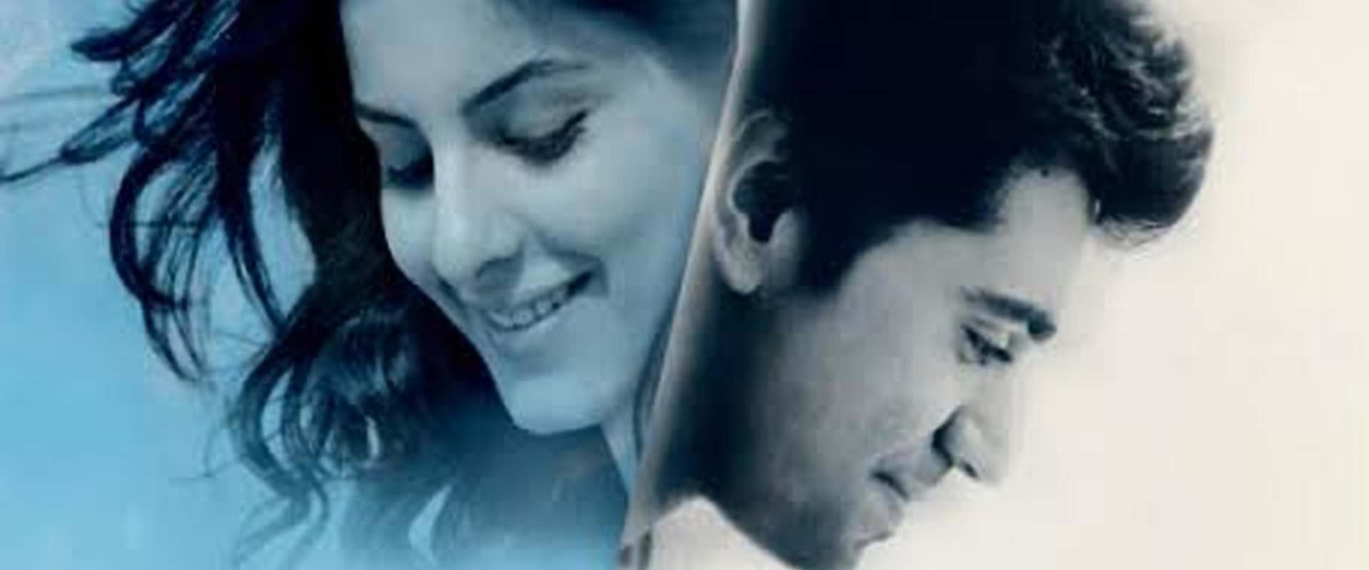 Thattathin Marayathu background 2
