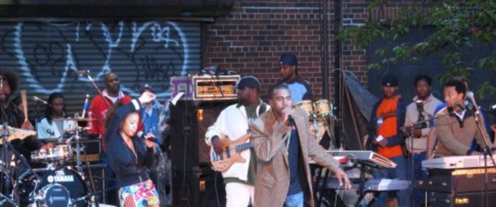 Dave Chappelle's Block Party background 2