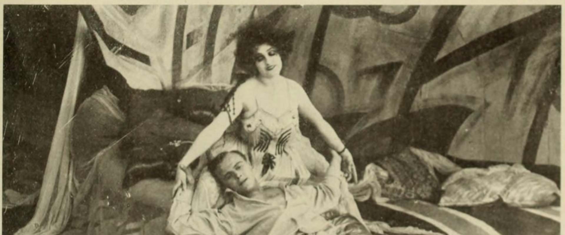 Genuine: The Tragedy of a Vampire background 1