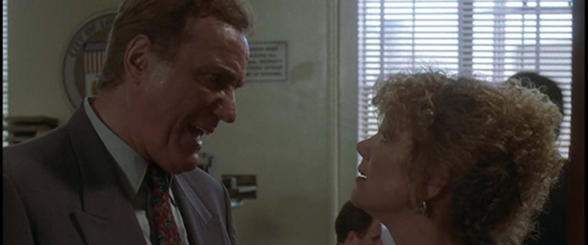 The Rockford Files: Friends and Foul Play background 1