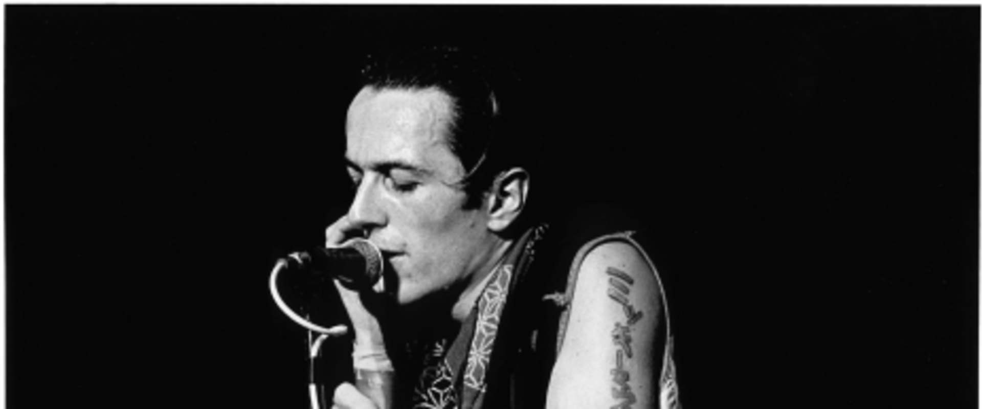 Joe Strummer: The Future Is Unwritten background 1