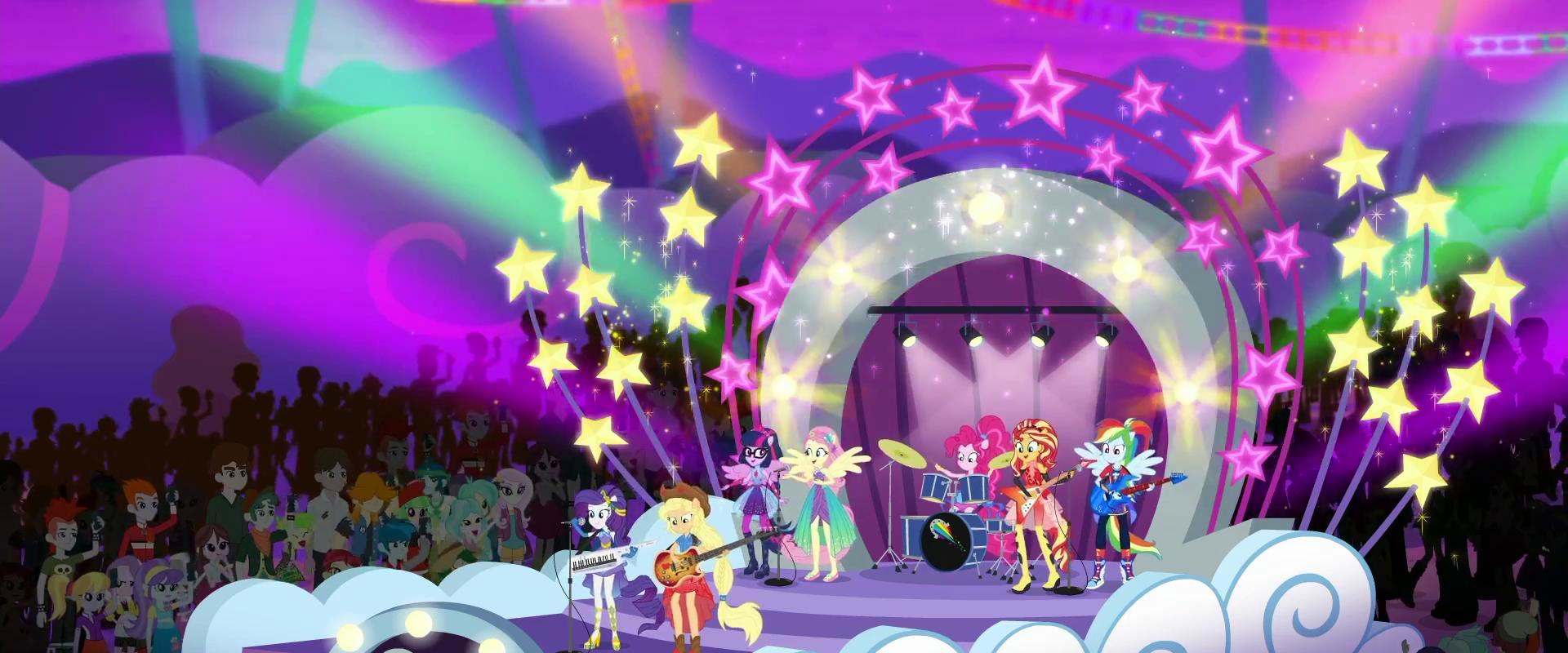 My Little Pony Equestria Girls: Rollercoaster of Friendship background 1