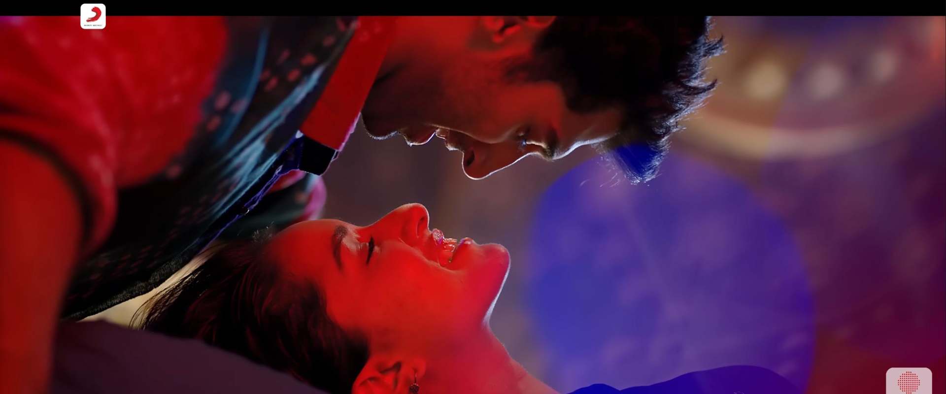 Ok Jaanu background 2