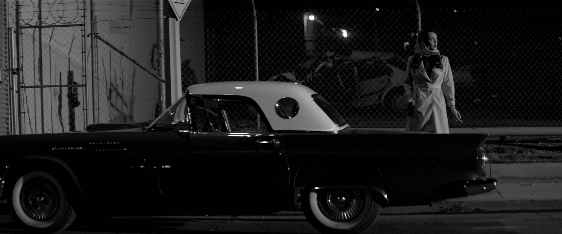 A Girl Walks Home Alone at Night background 1