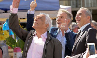 Everyone's Life Movie Still 3