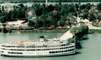 Boblo Boats: A Detroit Ferry Tale Movie Still 2