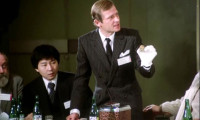 Hearty Greetings from the Globe Movie Still 5